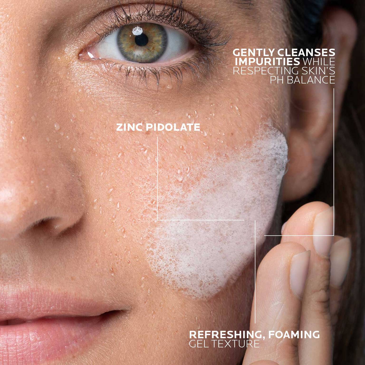effaclar-gel-facial-wash-for-oily-skin-g6 LaRochePosay-Product-Effaclar-Effaclar-Foaming-Gel-400ml-3337872411991-texture-REV.jpg